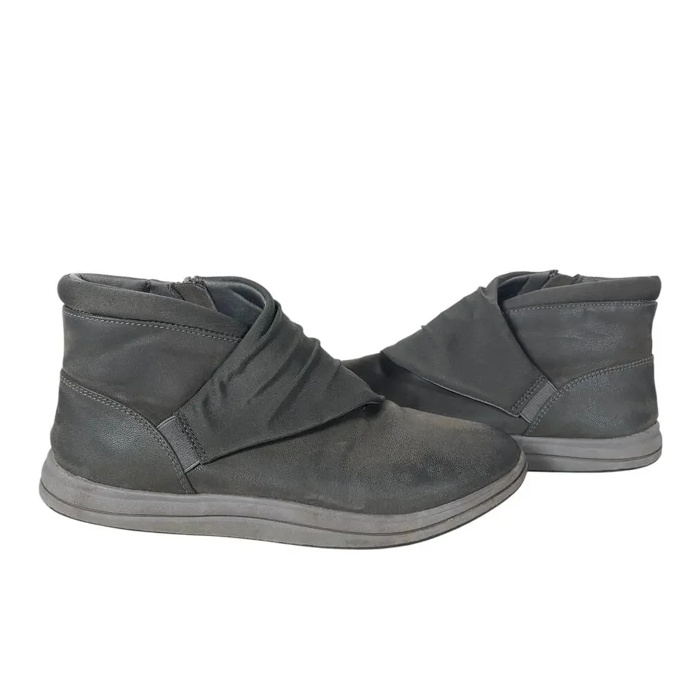 Clarks Womens Ankle Boots 8.5 Gray Leather Comfort Casual Walking Chic Booties